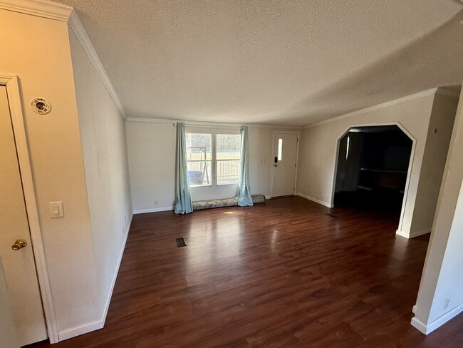 Photo - 258 Long Boys Trail