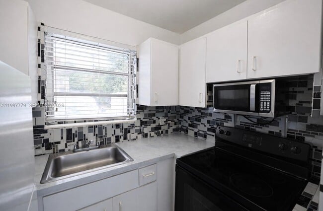 Photo - 4381 W Flagler St Unit 3