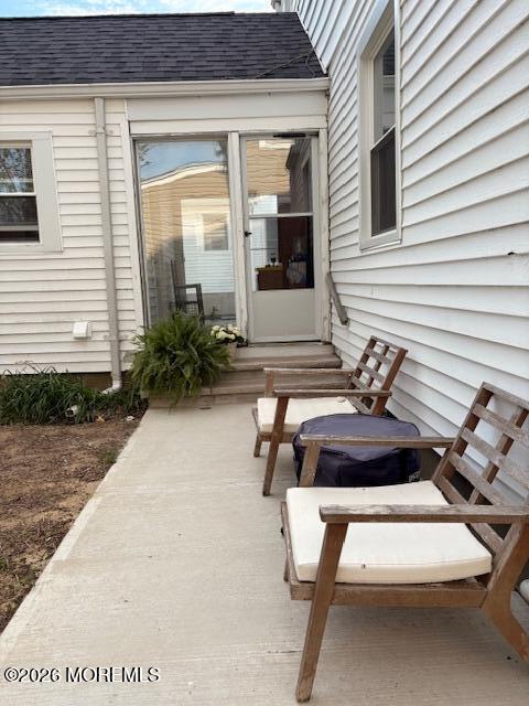 Building Photo - 630 Overton Pl Unit 2