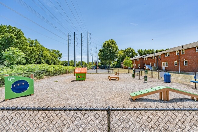 Dog Park - Townhouse Court Apartments