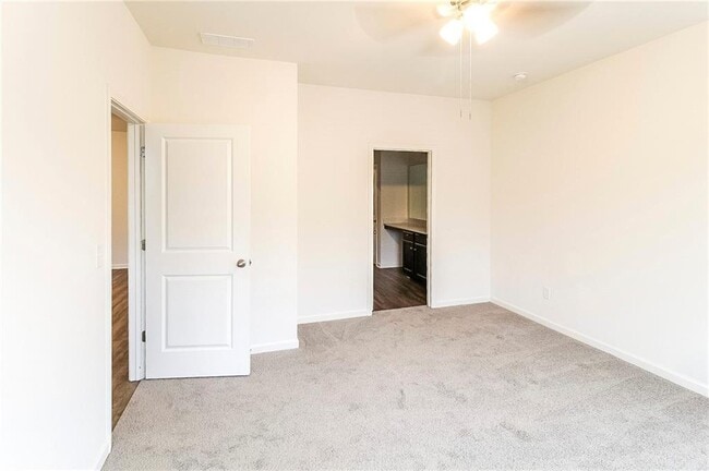 Photo - 95 Forray Dr