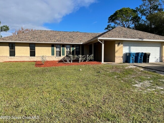 Building Photo - 363 Emerson Dr NW