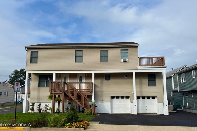 Building Photo - 114 Shore Dr Rental