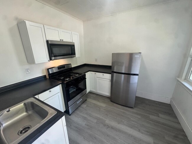 Photo - 504 N Roosevelt Ave