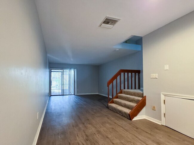 Photo - Adorable 2/1.5 in Shellrock Villas