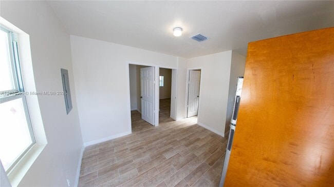 Photo - 2940 NW 88th St Unit b