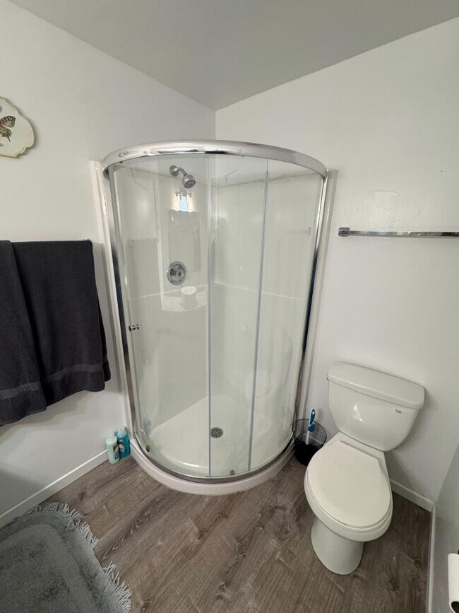 Photo - 315 Diamondville Ave