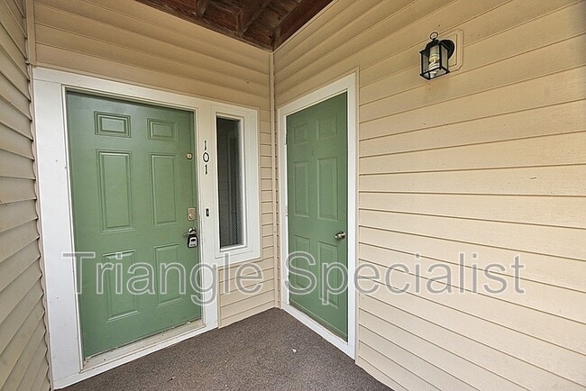 Photo - 6020 Winterpointe Ln Unit 101