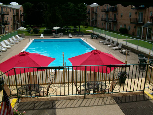 Fox Run Apartments - Fox Run Apartments