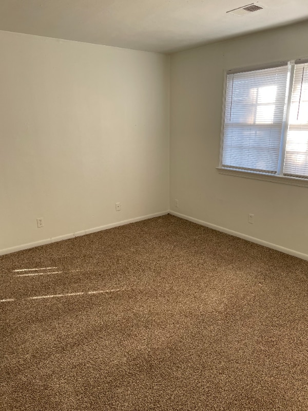 Photo - 815 W 48th St Unit A