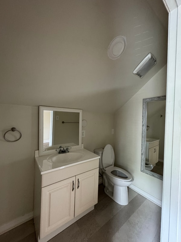 Photo - 1902 Sweetbriar Ave