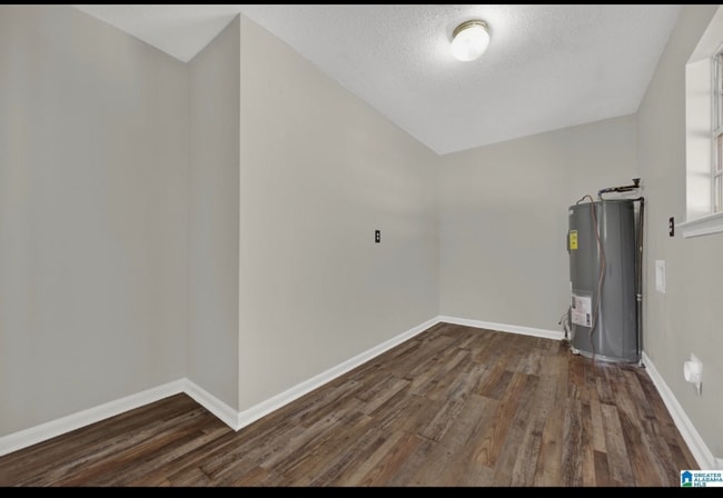 Photo - 916 Avenue E