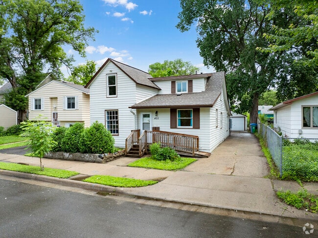 Building Photo - 451 Taylor St NE Unit #1 Rental