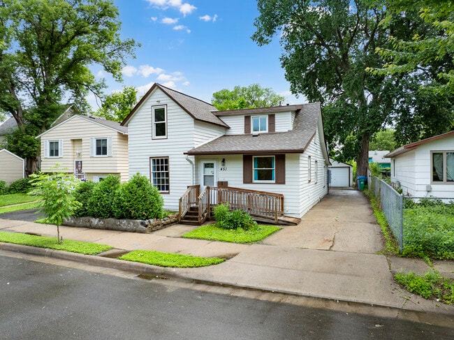 Building Photo - 451 Taylor St NE Unit #1 Rental