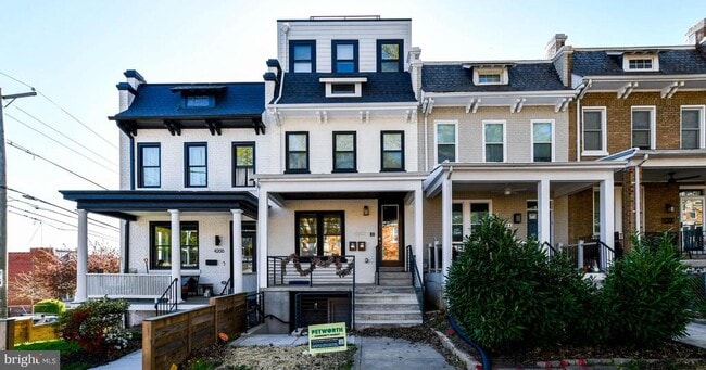 Photo - 4202 3rd St NW Apartamento Unidad 1