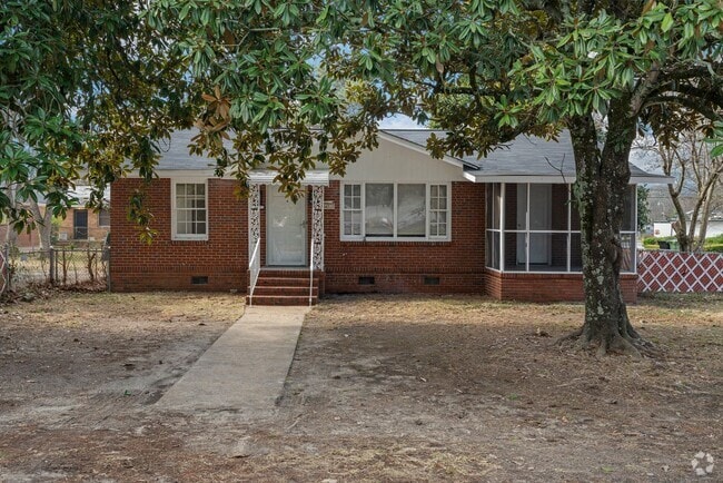 Building Photo - HAP/Section 8 Qualified! Rental