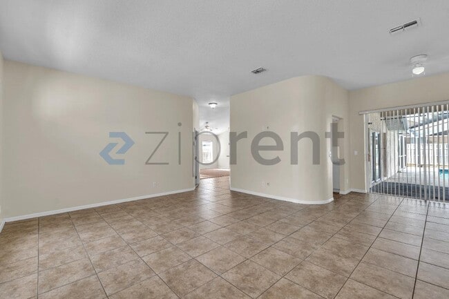 Photo - 2012 Dumont Dr