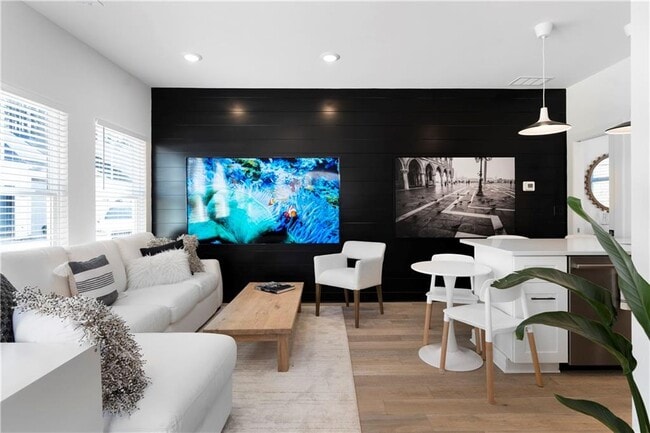 Photo - 217 Arnold Mill Rd