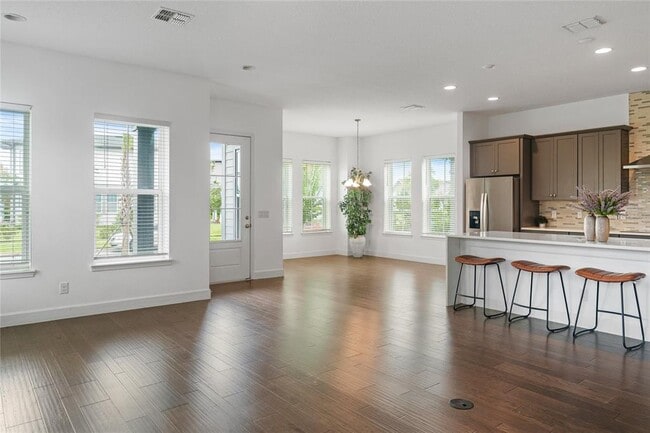 Photo - 13402 Stoddart Ave