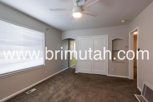 Photo - 2364 E Redondo Ave