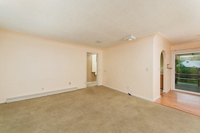 Photo - 3003 Nye Ln