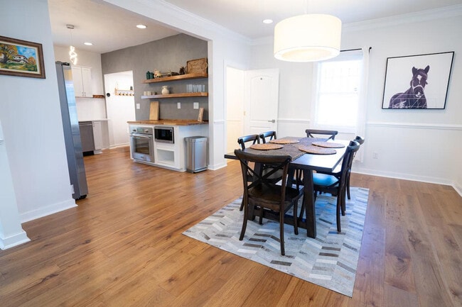 Photo - 815 Eastern Ave Unit SI ID1492672P