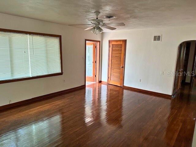 Photo - 705 Guild Dr