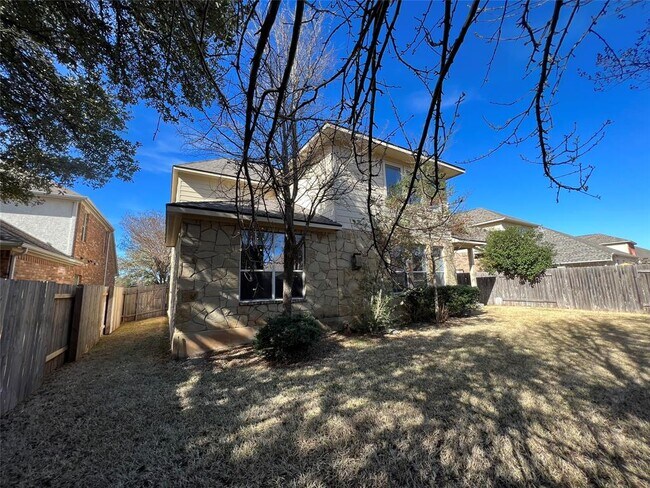 Photo - 2443 Salorn Way