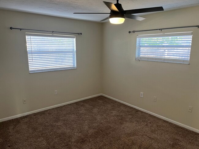 Photo - 604 Princeton St