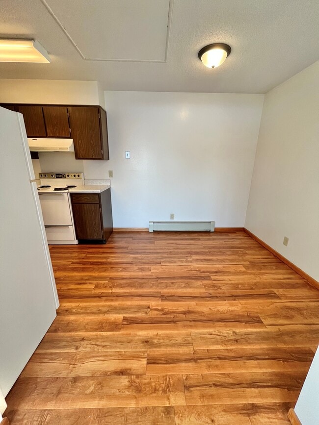 Photo - 3505 S. Hawthorne Apartments