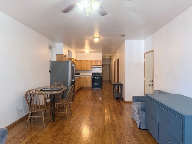 2738 S Princeton Ave Unidad 2
