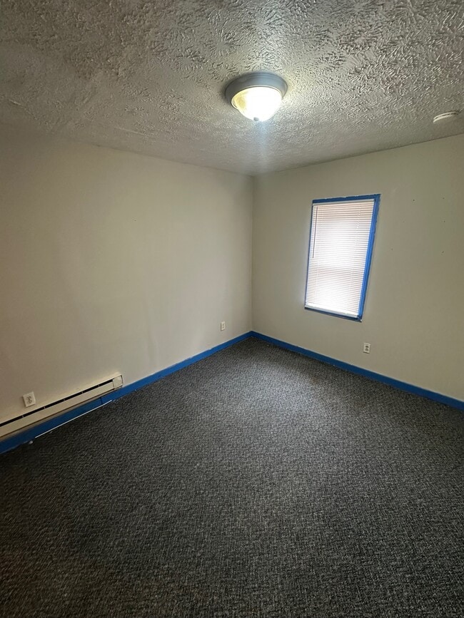 Photo - 114 Spring St Unit B