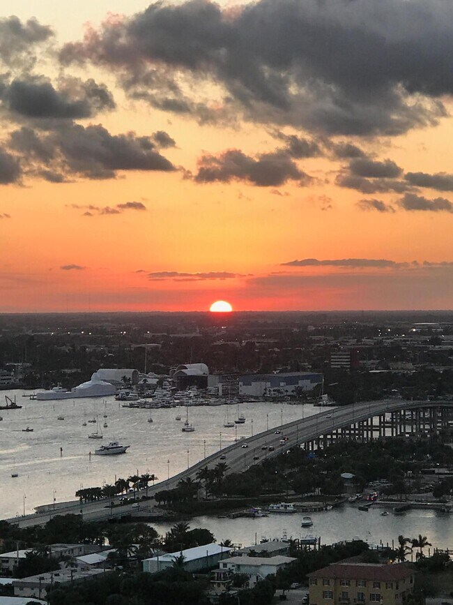 Photo - 3000 N Ocean Dr Unit 31-A