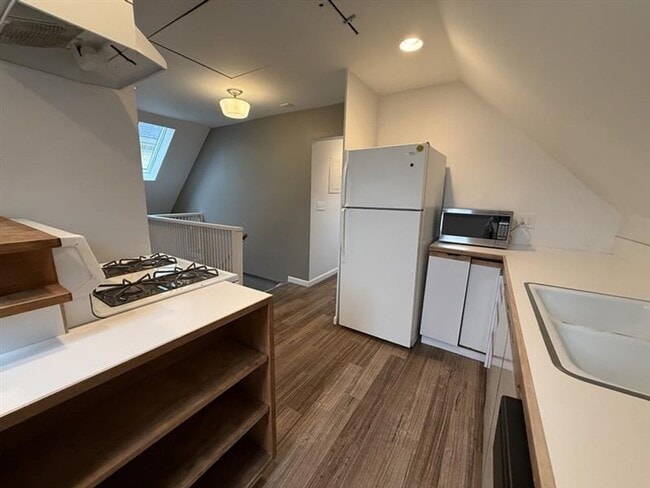 Photo - 2251 NW Hoyt St