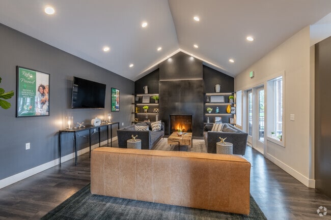 Clubhouse - Forest Hills
