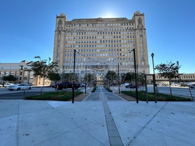 Photo - 221 W Lancaster Ave Unit 5008