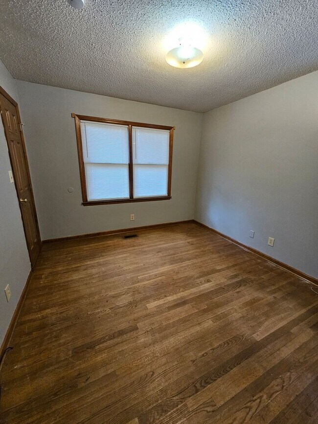 3 BR home in Greensboro! Rental House Rental in Greensboro, NC