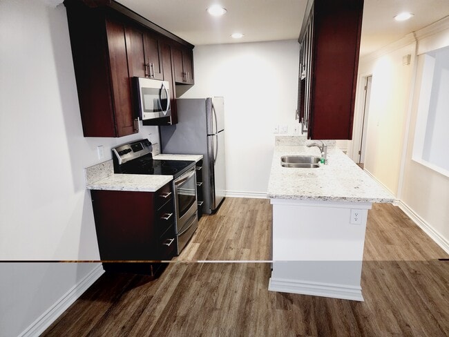 Photo - 13655 Ruette Le Parc Unit 13655