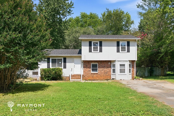Photo - 121 Dexter Cir