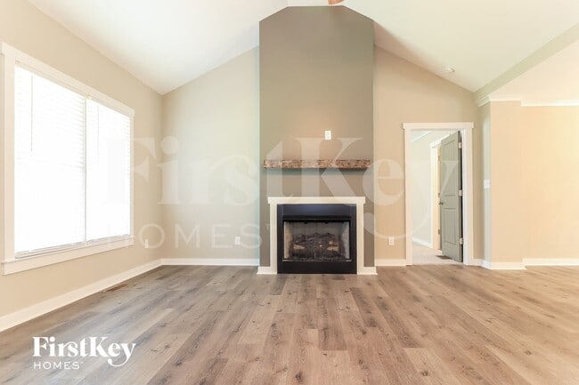 Photo - 321 Spring Ridge Dr
