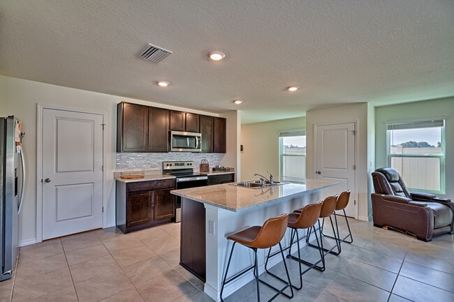 Photo - 1100 NW 248th Wy