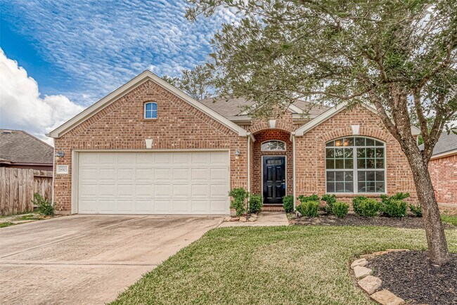 Photo - 18903 Pinewood Point Ln