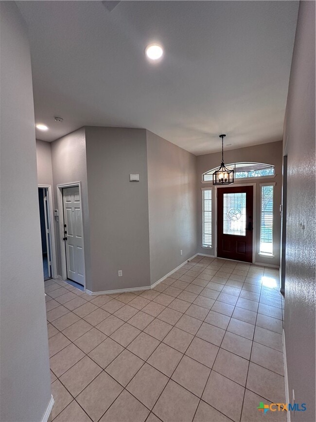 Photo - 6902 Golden Oak Ln