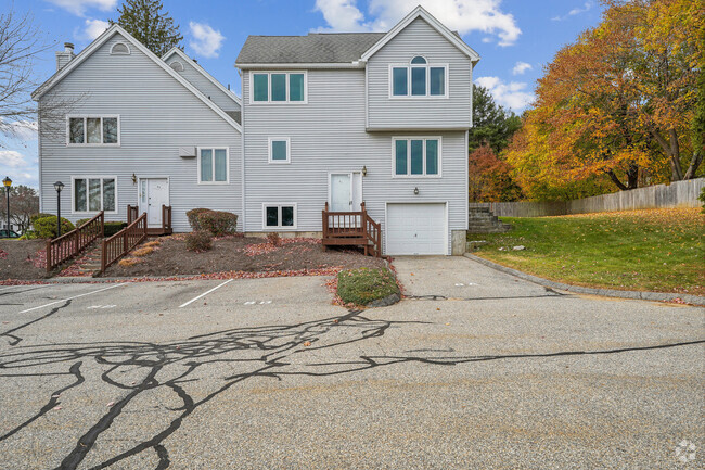 Building Photo - 8 Eastbrook Heights Unit A Rental