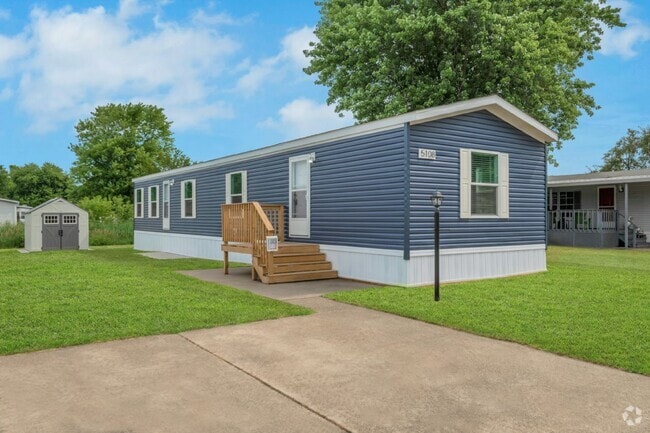 Building Photo - 5108 Burnham Ave Rental