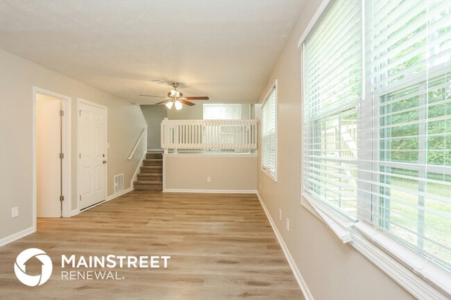 Photo - 45 Christopher Pl