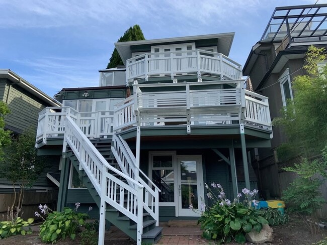 Building Photo - 3771 W 15th Ave