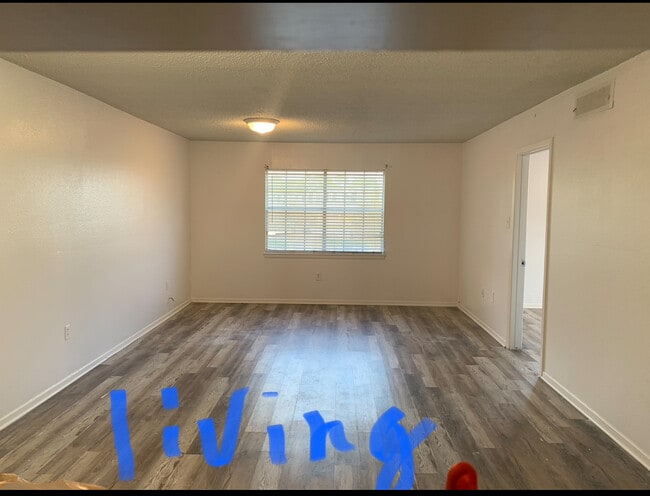 Photo - 675 Wooddale Blvd Unit 88