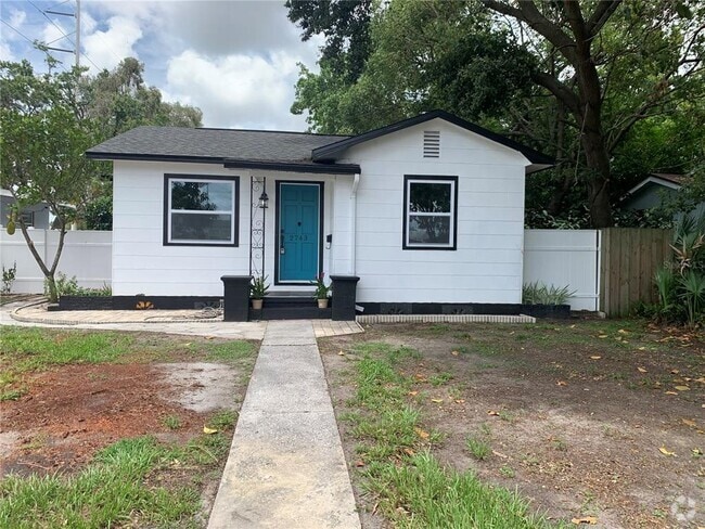 Building Photo - 2743 34th Ave N Rental