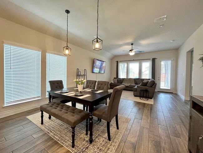 Photo - 3 Bedroom/2 Bath Kallison Ranch Subdivision